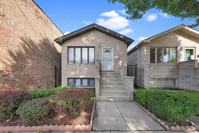 4177 S Emerald Avenue, Chicago, IL 60609 - Photo 1