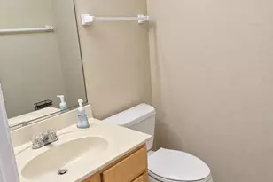 1802 Whirlaway Ct, Glendale Heights, IL 60139 - Photo 5