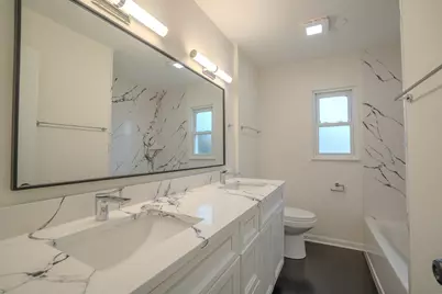 291 Division Street, Melrose Park, IL 60160 - Photo 11