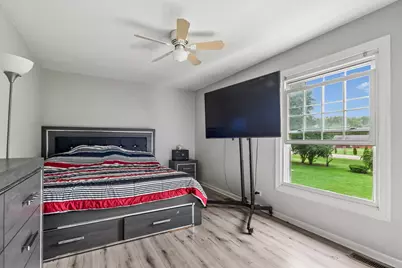 1395 S Glen Circle #B, Aurora, IL 60506 - Photo 11