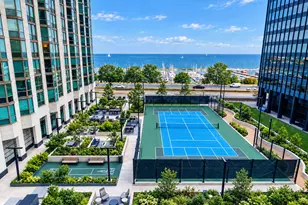 195 N Harbor Dr, Chicago, IL 60601 - Photo 45