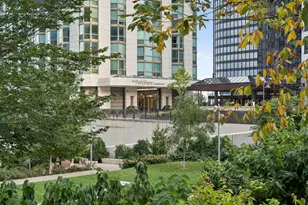 195 N Harbor Dr, Chicago, IL 60601 - Photo 1