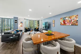 195 N Harbor Dr, Chicago, IL 60601 - Photo 3