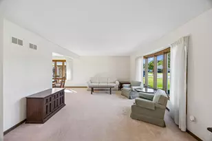 7809 Palm Dr, Orland Park, IL 60462 - Photo 3