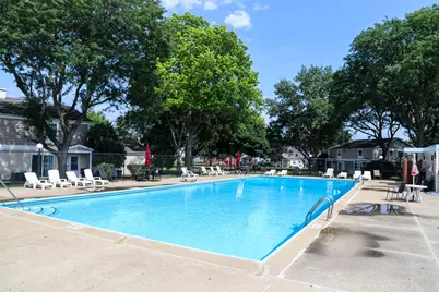 1205 Quincy Court, Wheeling, IL 60090 - Photo 29