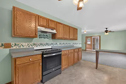 105 S Main Street, Seneca, IL 61360 - Photo 17