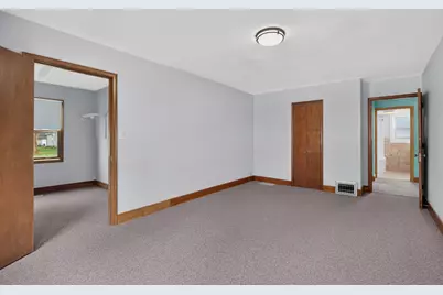 105 S Main Street, Seneca, IL 61360 - Photo 13
