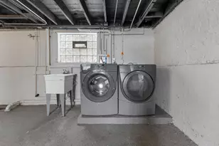 9132 S Blackstone Ave, Chicago, IL 60619 - Photo 13