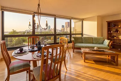 360 E Randolph Street #403, Chicago, IL 60601 - Photo 9