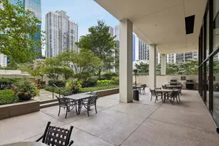 360 E Randolph St, Chicago, IL 60601 - Photo 23