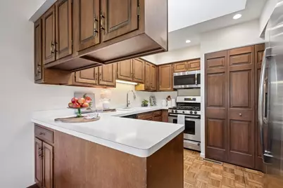 9617 Keystone Avenue, Skokie, IL 60076 - Photo 11