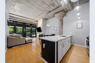 1000 W 15th Street #133, Chicago, IL 60608 - Photo 9