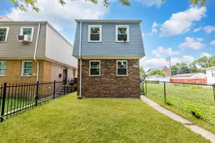 7116 S University Ave, Chicago, IL 60619 - Photo 1