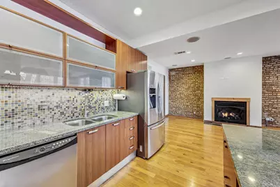 2705 W Hirsch Avenue #2, Chicago, IL 60622 - Photo 13