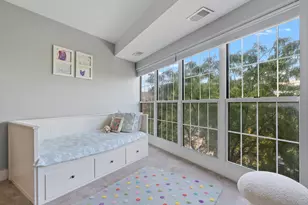 339 W Webster Ave, Chicago, IL 60614 - Photo 21