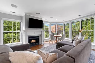 339 W Webster Ave, Chicago, IL 60614 - Photo 5