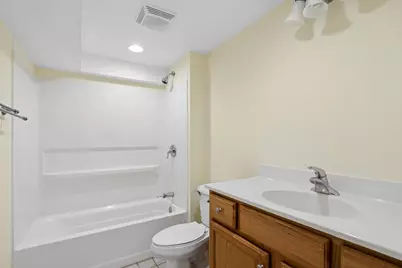 621 S Jade Lane, Round Lake, IL 60073 - Photo 19