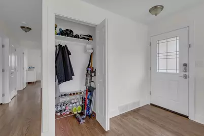7316 W Greenleaf Street, Niles, IL 60714 - Photo 27