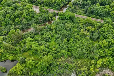 10S540 County Line Road, Willowbrook, IL 60527 - Photo 5