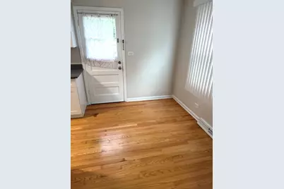 822 Skokie Boulevard #F, Wilmette, IL 60091 - Photo 5
