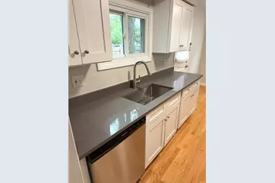 822 Skokie Boulevard #F, Wilmette, IL 60091 - Photo 3