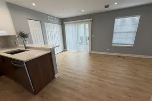 1840 Oslo Ct, Mundelein, IL 60060 - Photo 5