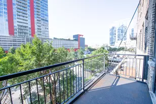 2100 S Indiana Ave, Chicago, IL 60616 - Photo 11