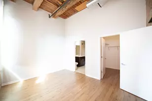 2100 S Indiana Ave, Chicago, IL 60616 - Photo 9