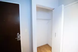2100 S Indiana Ave, Chicago, IL 60616 - Photo 13
