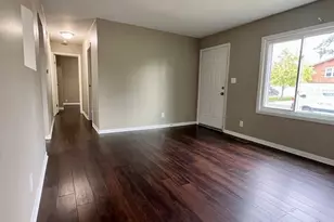 40 Arlington Dr, Romeoville, IL 60446 - Photo 3