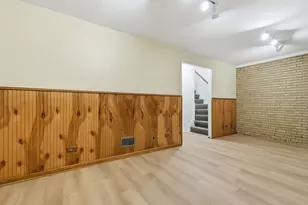 1174 E 53rd St, Chicago, IL 60615 - Photo 19