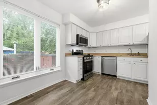 1174 E 53rd St, Chicago, IL 60615 - Photo 13