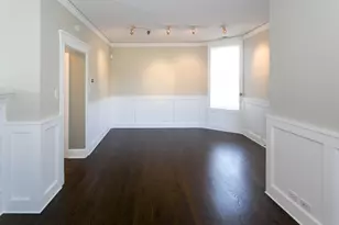 3614 N Bosworth Ave, Chicago, IL 60613 - Photo 11