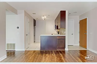 411 Kelburn Road #121, Deerfield, IL 60015 - Photo 7