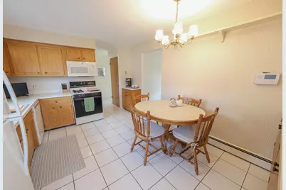 10440 Laramie Avenue, Oak Lawn, IL 60453 - Photo 7