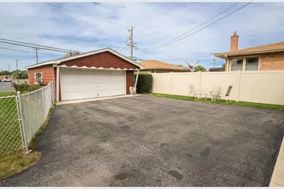 10440 Laramie Avenue, Oak Lawn, IL 60453 - Photo 27