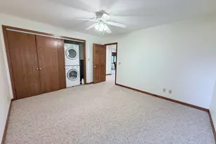 4 Genesee Ct, Morrison, IL 61270 - Photo 21