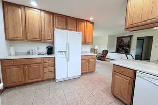 4 Genesee Ct, Morrison, IL 61270 - Photo 11