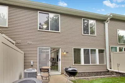 408 Locksley Drive, Streamwood, IL 60107 - Photo 35