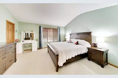 408 Locksley Drive, Streamwood, IL 60107 - Photo 21