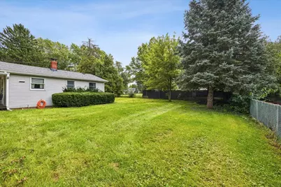 4809 E Wonder Lake Road, Wonder Lake, IL 60097 - Photo 11