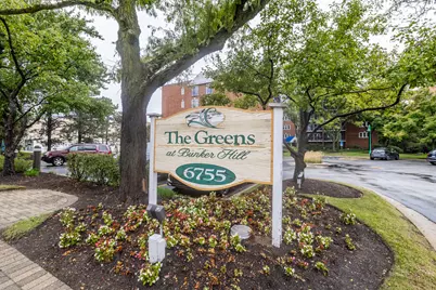 6755 N Milwaukee Avenue #505, Niles, IL 60714 - Photo 1