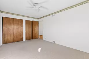 9222 Merrill Ave, Morton Grove, IL 60053 - Photo 15