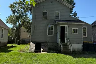 220 1st St, Woodstock, IL 60098 - Photo 11