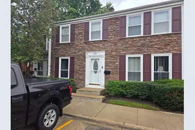 1866 Wellington Place, Hoffman Estates, IL 60169 - Photo 1