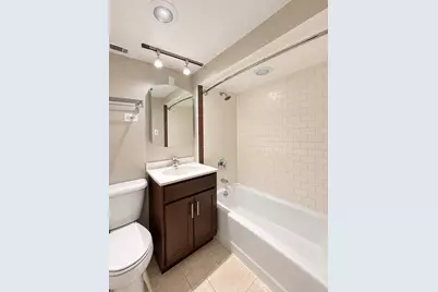 3170 N Sheridan Road #625, Chicago, IL 60657 - Photo 13