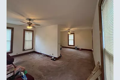 810 E 4th Street, Sterling, IL 61081 - Photo 7