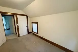 810 E 4th St, Sterling, IL 61081 - Photo 13