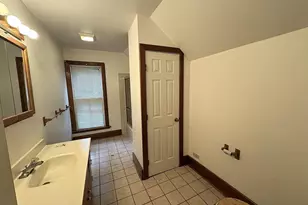 810 E 4th St, Sterling, IL 61081 - Photo 15