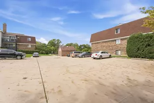 120 S La Londe Ave, Addison, IL 60101 - Photo 35